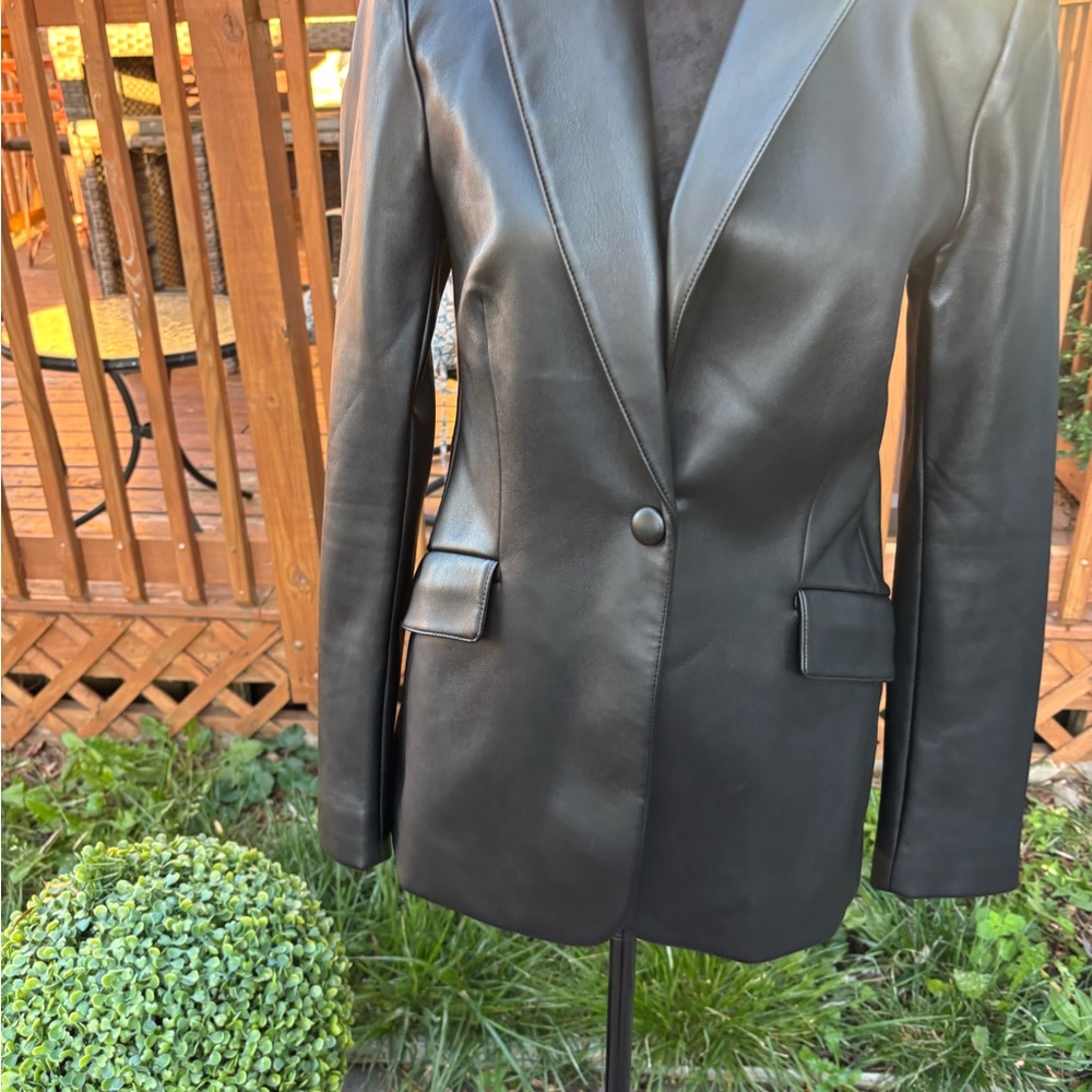 Good American Black Leather Blazer Jacket.  Never worn!! - Picture 2 of 5